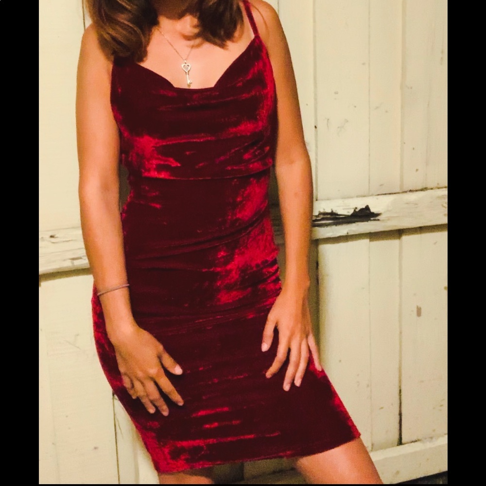 “Sophia” Velvet Dress